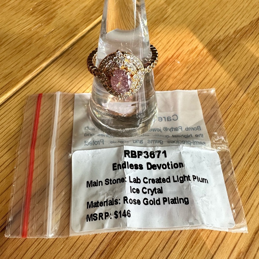 Bomb Party Original Ring - Endless Devotion